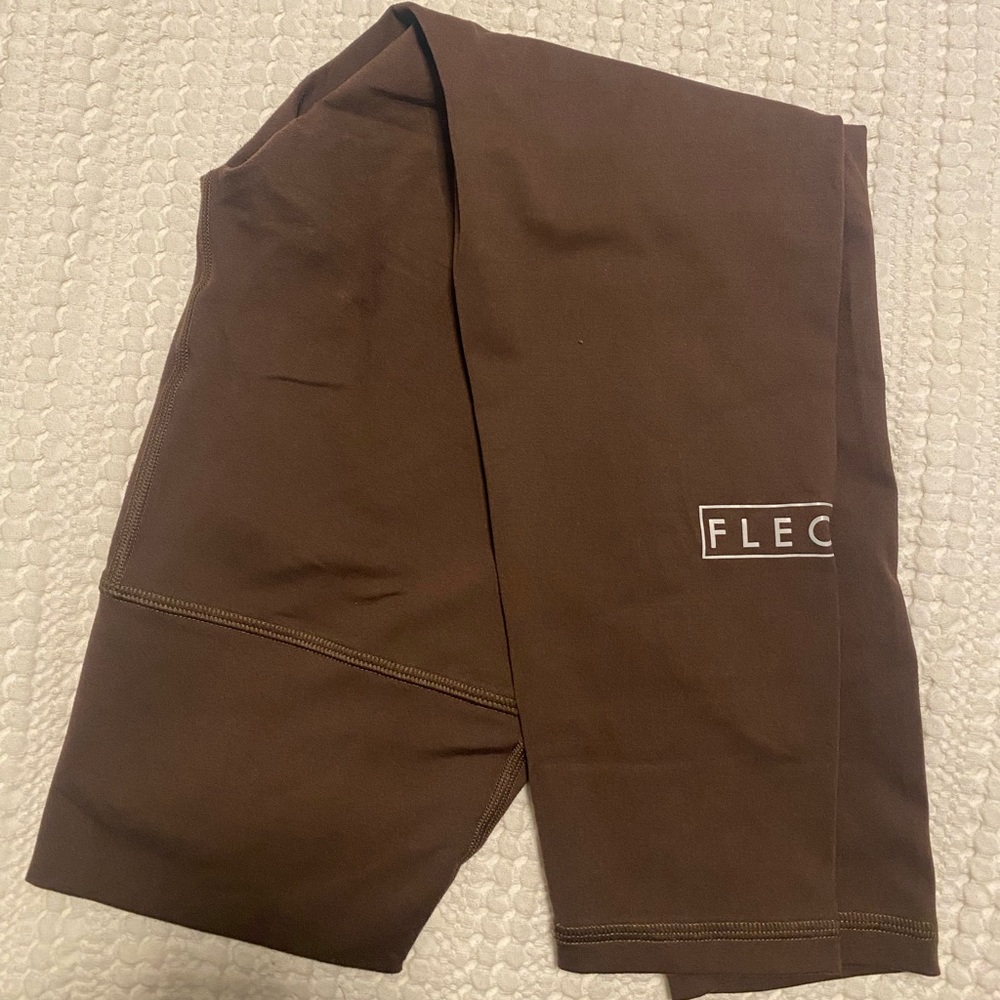 Fleo El Toro 21” leggings- medium